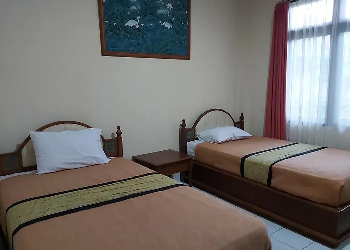Wisma Nangun Kerti Hostal *