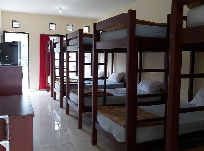 Hostal Wisma Nangun Kerti