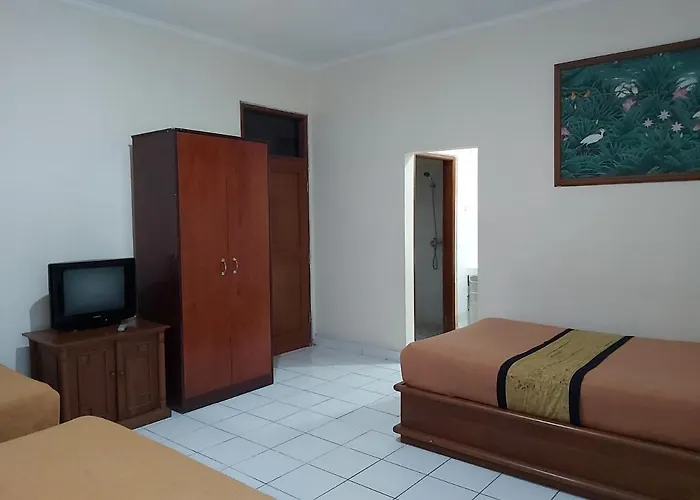Hostal Wisma Nangun Kerti *