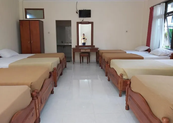 Hostal Wisma Nangun Kerti